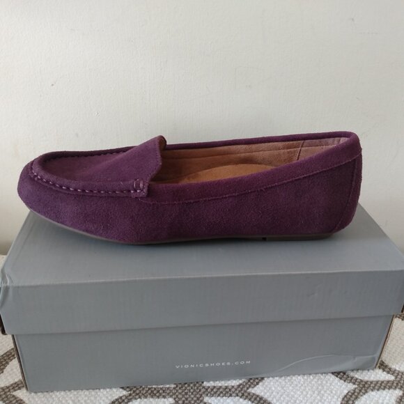 Vionic Chill Debbie Loafer - Picture 4 of 6